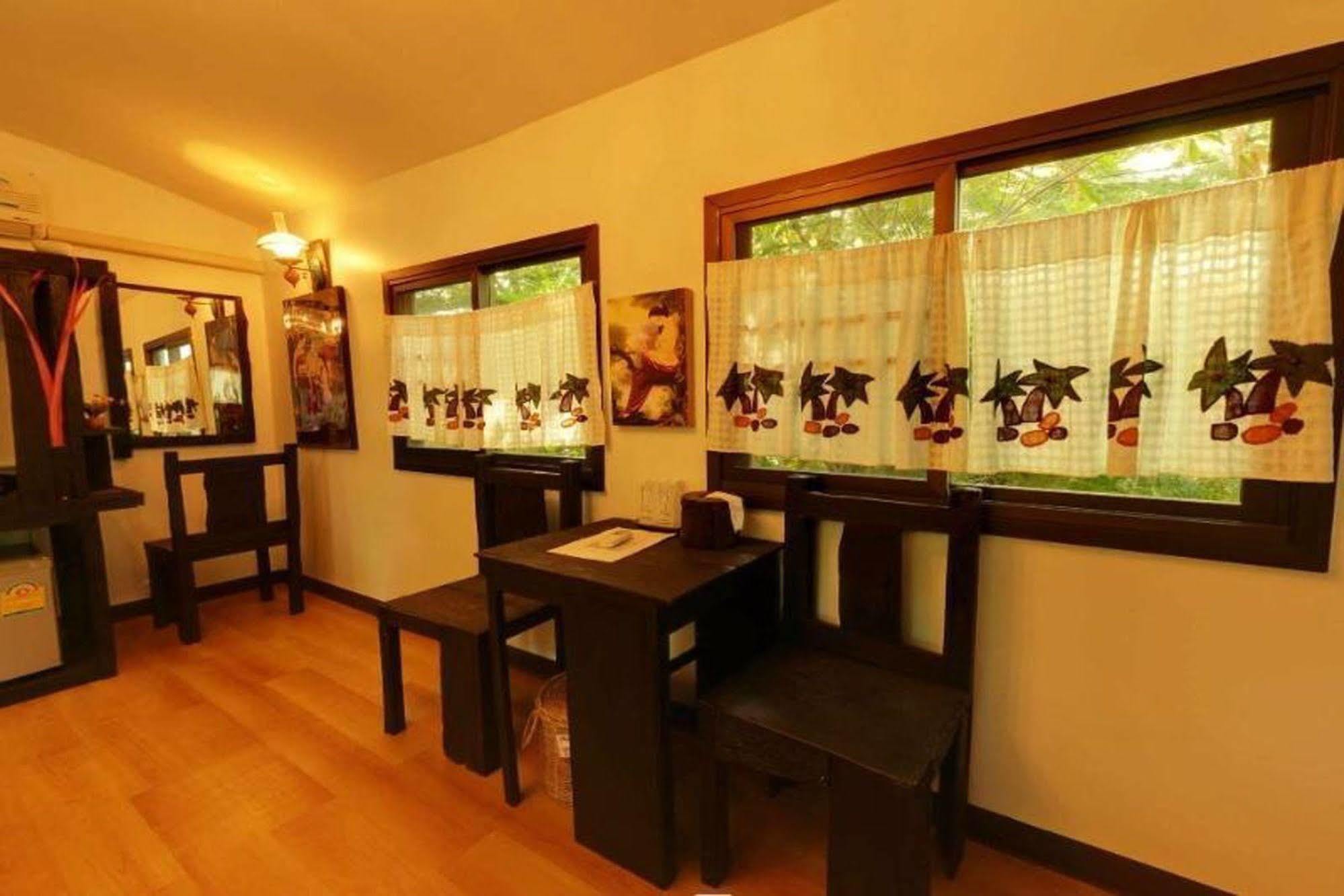 Chart Trip Resort Nakhon Ratchasima Bagian luar foto