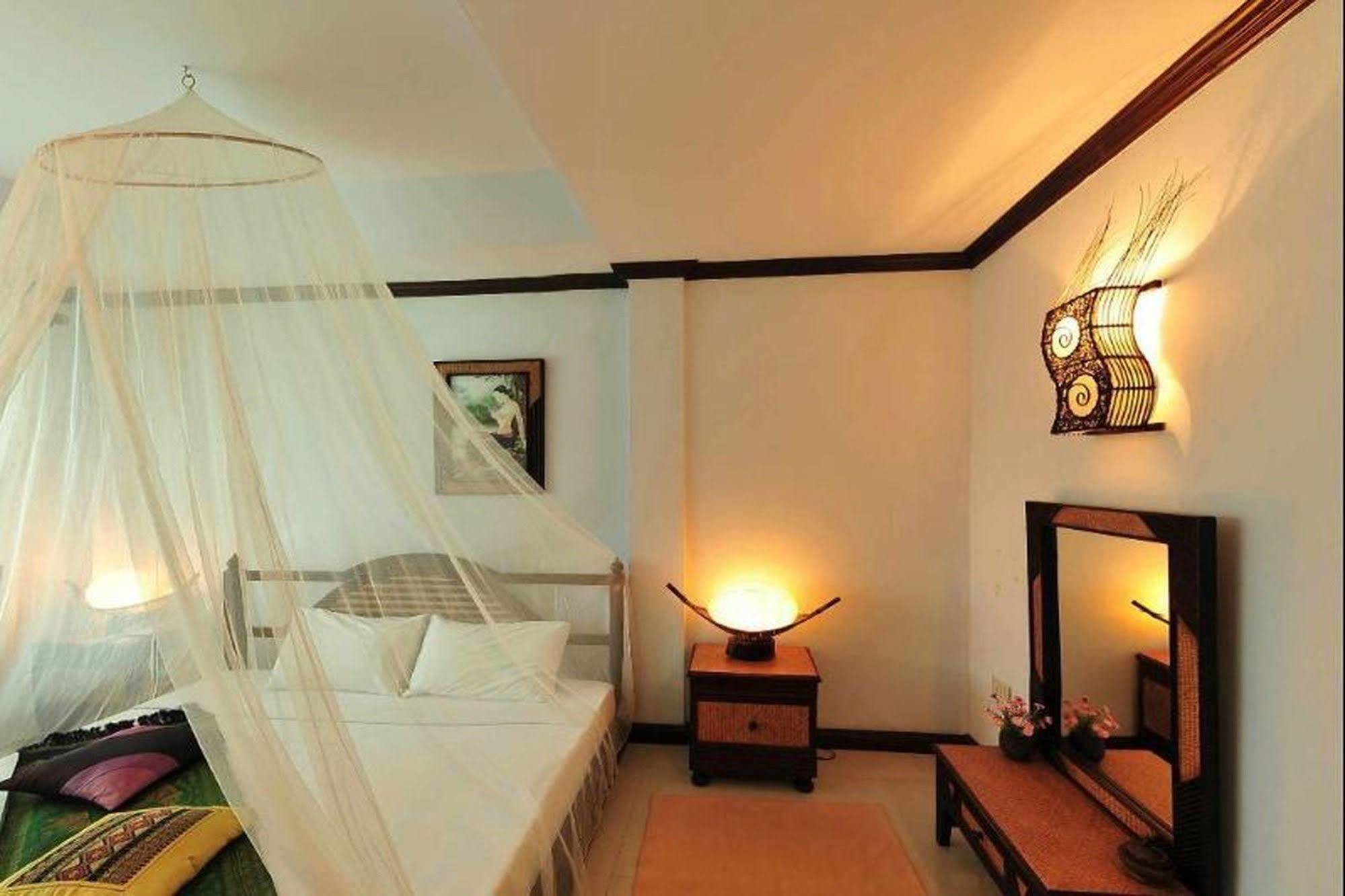 Chart Trip Resort Nakhon Ratchasima Bagian luar foto